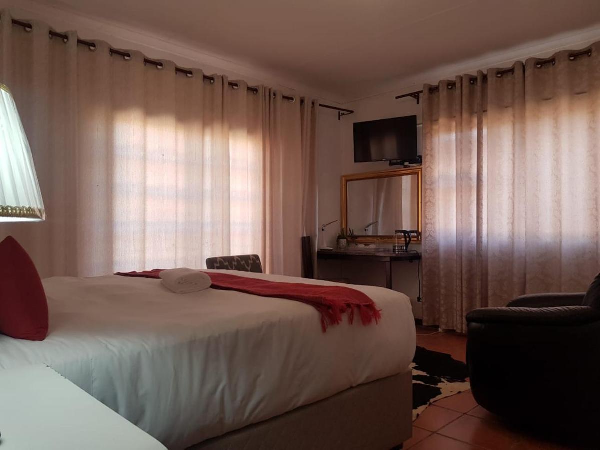 Aloe 40 Hotel Burgersfort Eksteriør billede