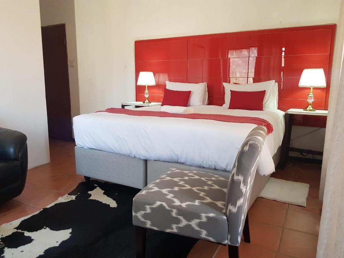 Aloe 40 Hotel Burgersfort Eksteriør billede